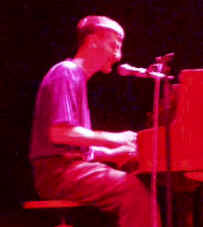 wpe1D.jpg (11848 bytes)
